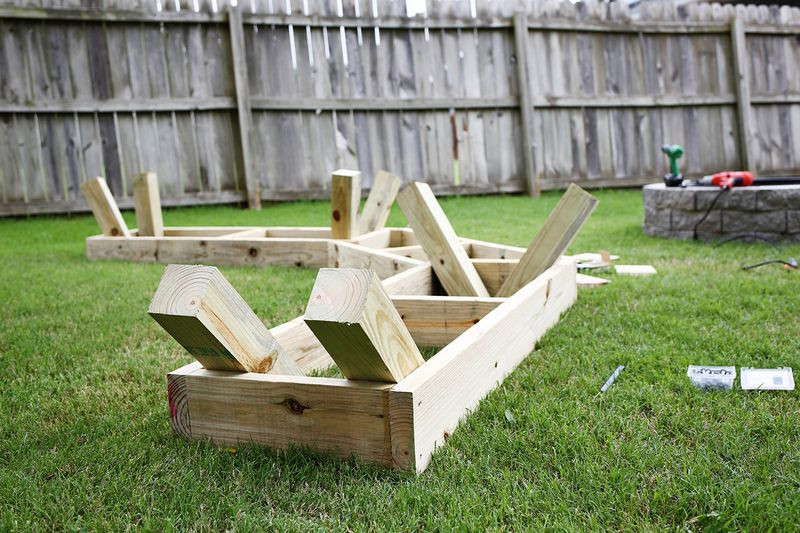 Outdoor Fire Pit Bench
 Build Your Own Curved Fire Pit Bench – A Beautiful Mess