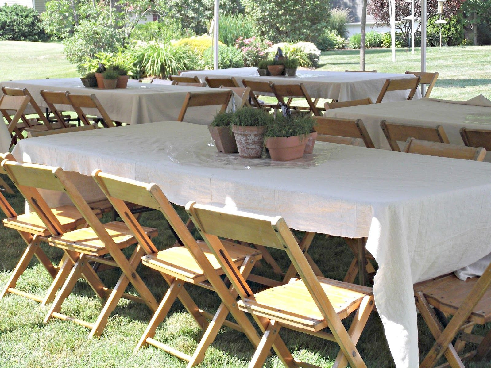Outdoor Graduation Party Ideas For Guys
 What s Old Is New Graduation Party Ideas For Guys