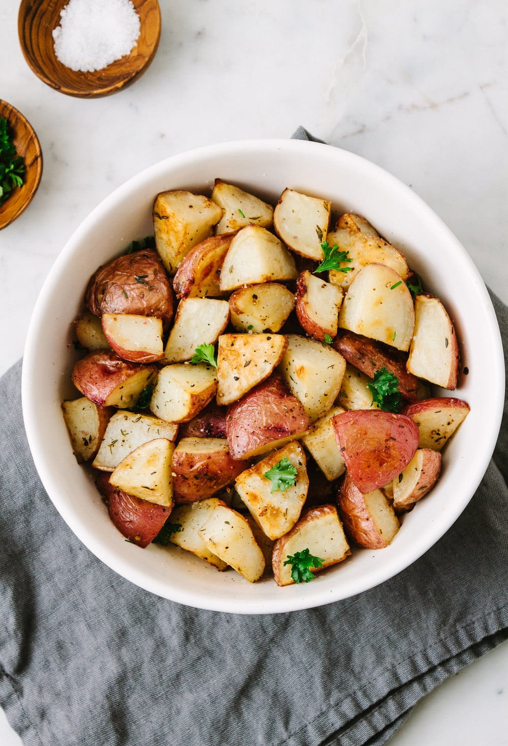 Oven Roasted Red Potatoes
 EASY OVEN ROASTED RED POTATOES THE SIMPLE VEGANISTA