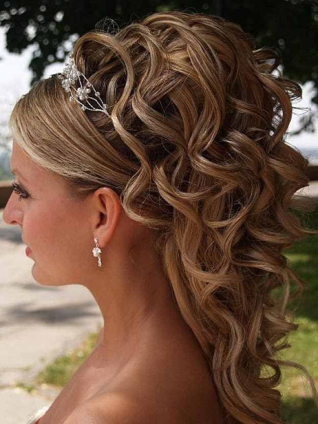 Pageant Hairstyles Updos
 25 Amazing Prom Hairstyles Ideas 2017 SheIdeas