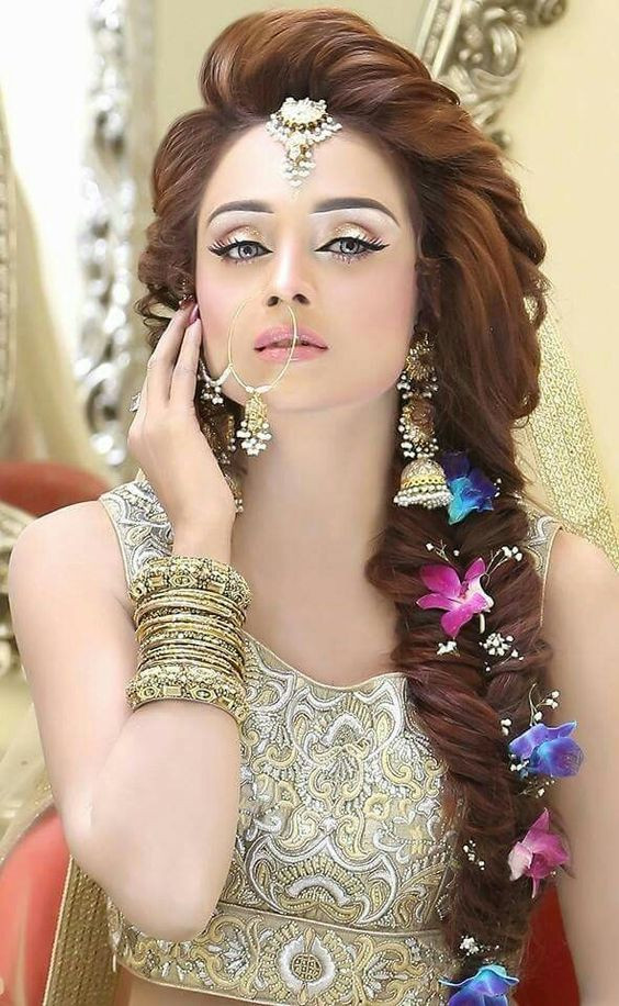 Pakistani Wedding Hairstyles
 New Pakistani Bridal Hairstyles to Look Stunning