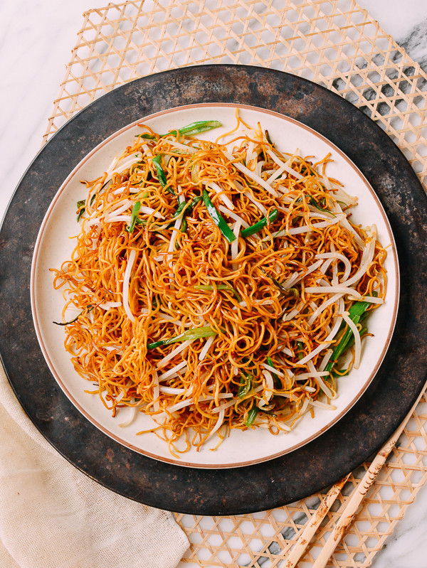 Pan Fried Noodles Chinese
 Cantonese Soy Sauce Pan Fried Noodles