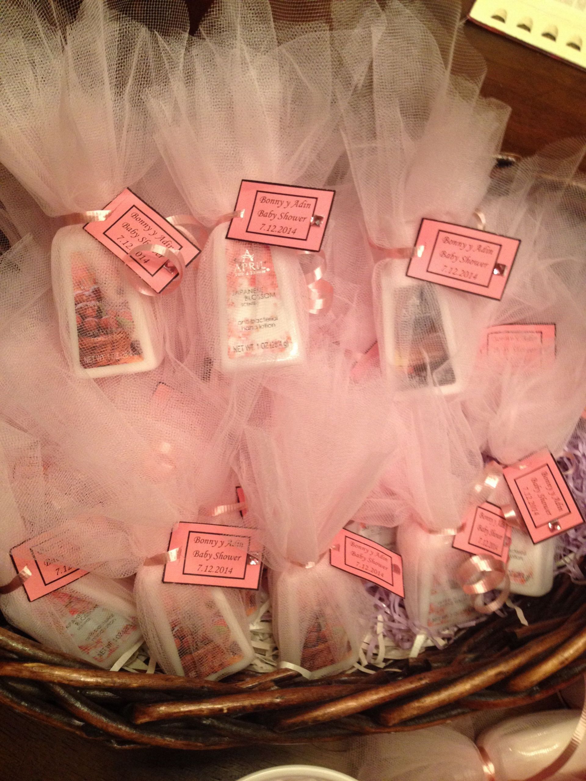 Party Favors For Baby Girl Shower
 Hand sanitizer baby shower favors DIY