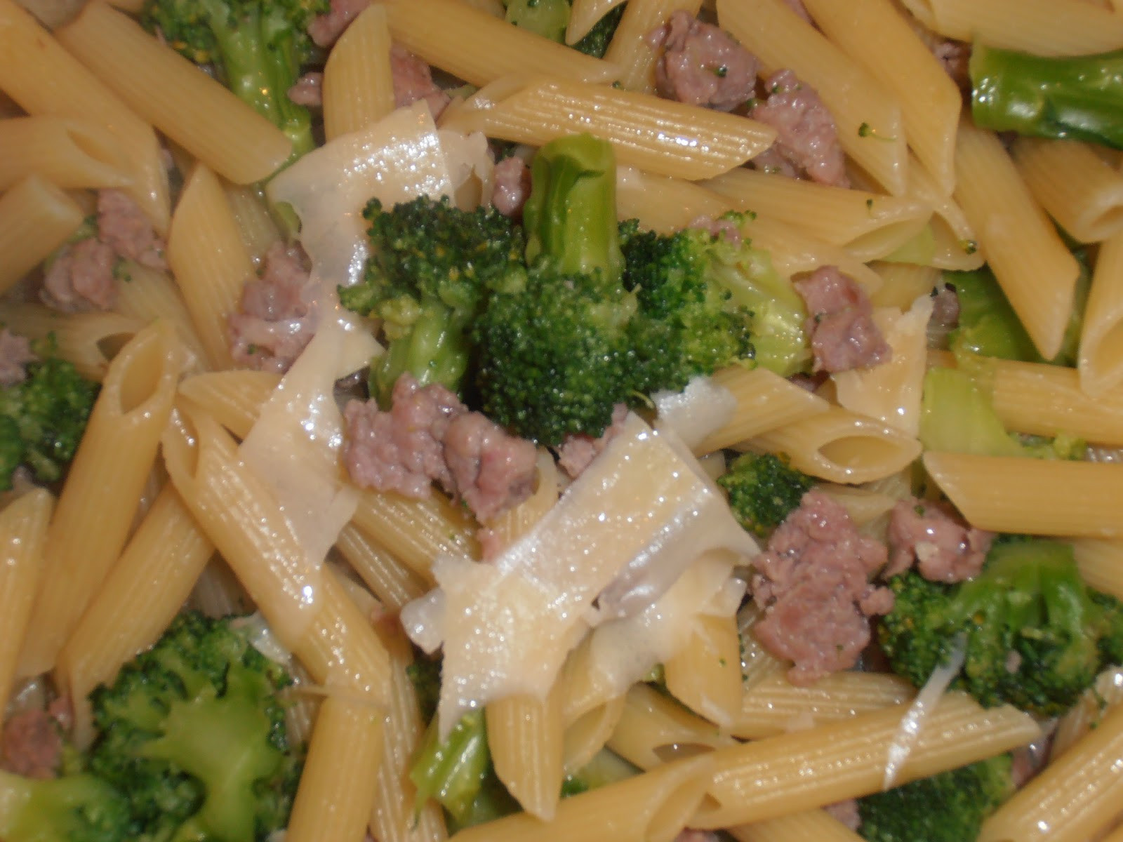Pasta Con Broccoli
 CUCINARECONALINA Pasta con broccoli e salsiccia
