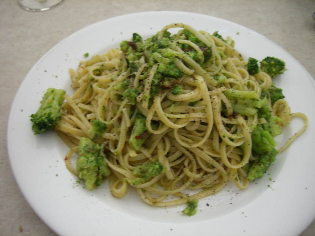 Pasta Con Broccoli
 Pasta E Broccoli Recipe — Dishmaps