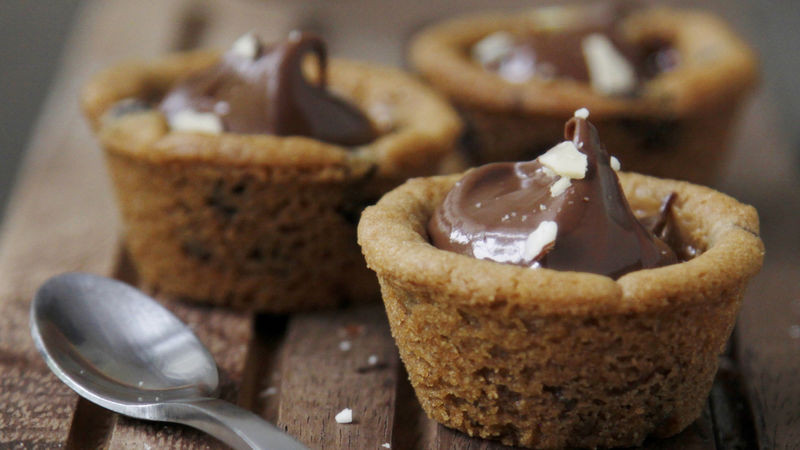 Peanut Butter Cookies With Peanut Butter Cups
 Chocolate Hazelnut Peanut Butter Cookie Cups Recipe
