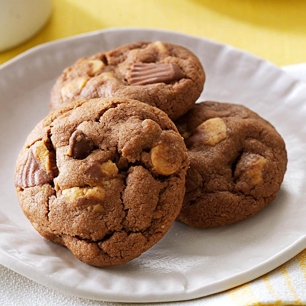 Peanut Butter Cookies With Peanut Butter Cups
 Chocolate Peanut Butter Cup Cookies Recipe