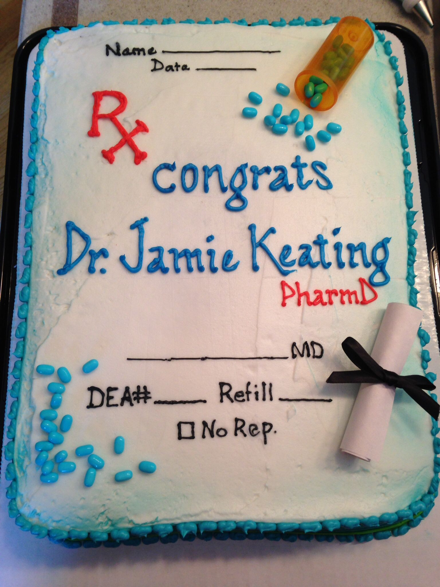 Pharmacy Graduation Gift Ideas
 Pharmacy school graduation party cake