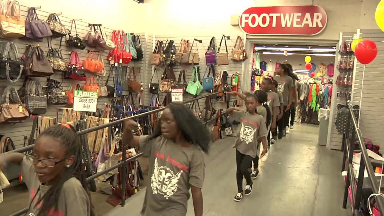 Philadelphia Kids Fashion Week
 Philly Kids Fashion Week Whip Nae Nae in Forman Mills