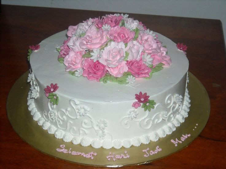 Pictures Of Beautiful Birthday Cakes
 67 best images about Beautiful Birthday Cakes on Pinterest