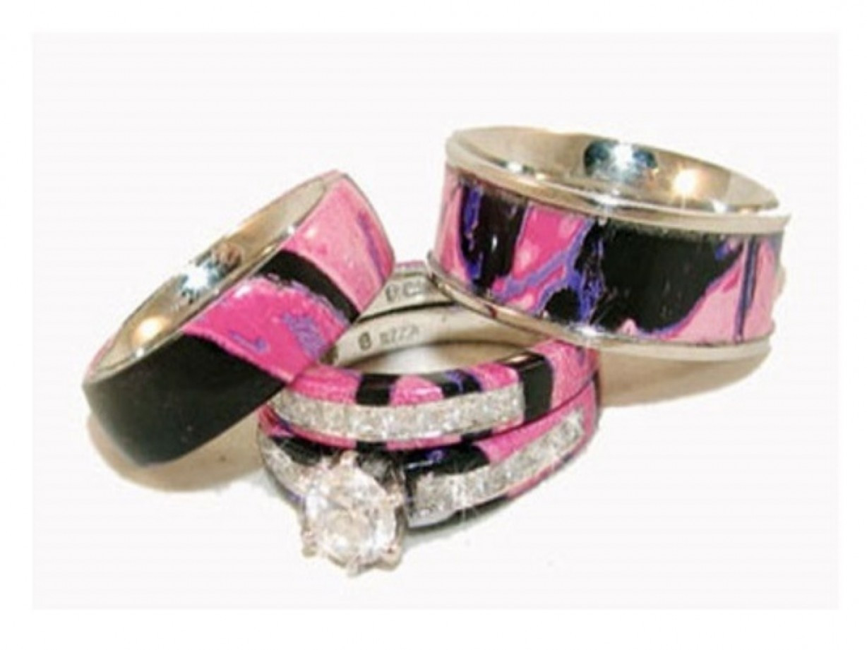 Pink Camouflage Wedding Rings
 Pink Camouflage Wedding Ring Sets Caymancode Wedding Rings