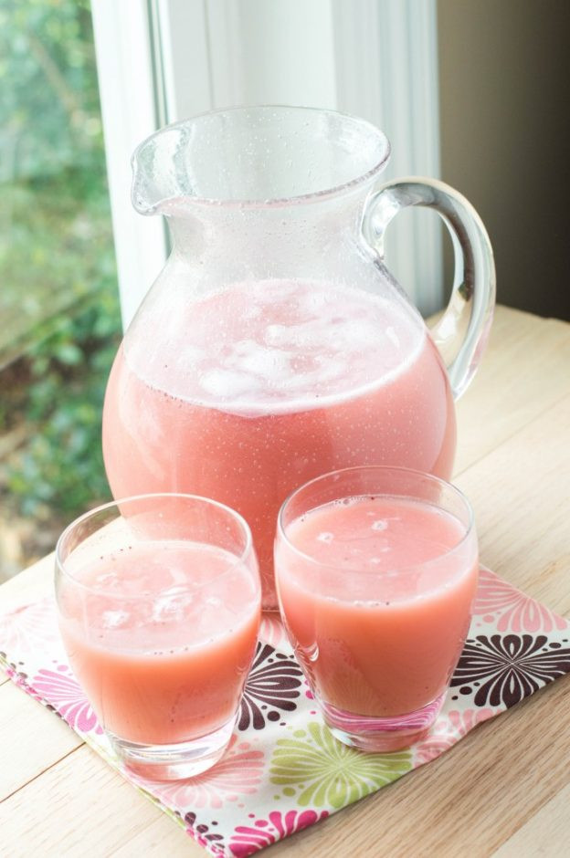 Pink Punch Recipes Baby Showers
 44 Ridiculously Easy & Delicious Baby Shower Punch Recipes