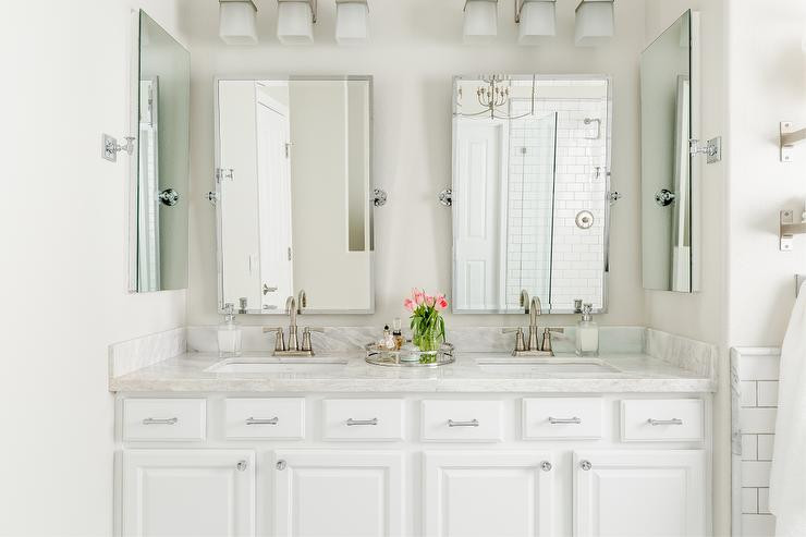 Pivot Mirrors For Bathroom
 9 Basic Types of Mirror Wall Decor for Bathroom