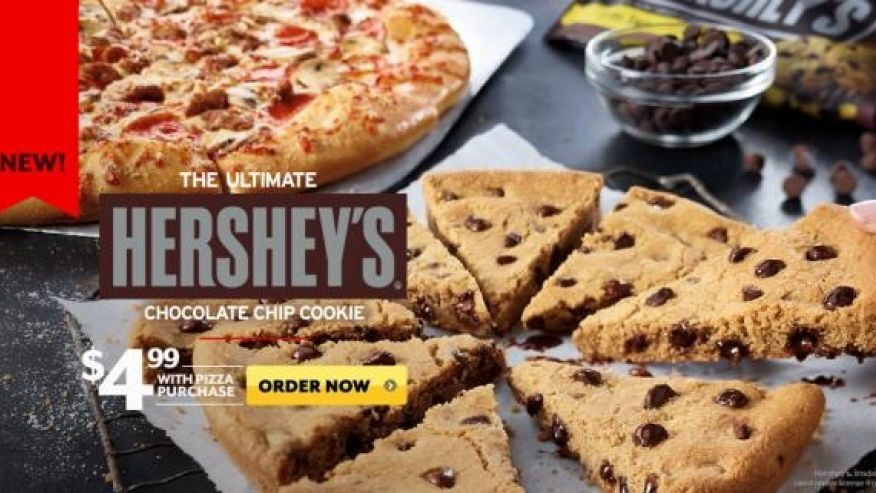 Pizza Hut Dessert Pizza
 Pizza Hut Debuts Ultimate Chocolate Chip Cookie the Size