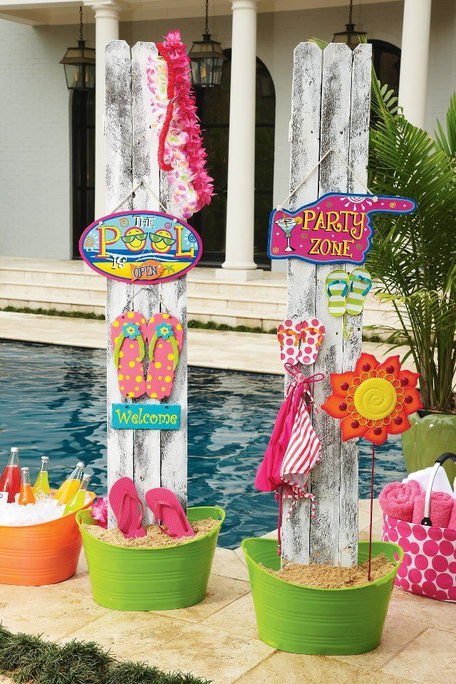 Pool Party Centerpieces Ideas
 A great idea for a pool lake beach house or party