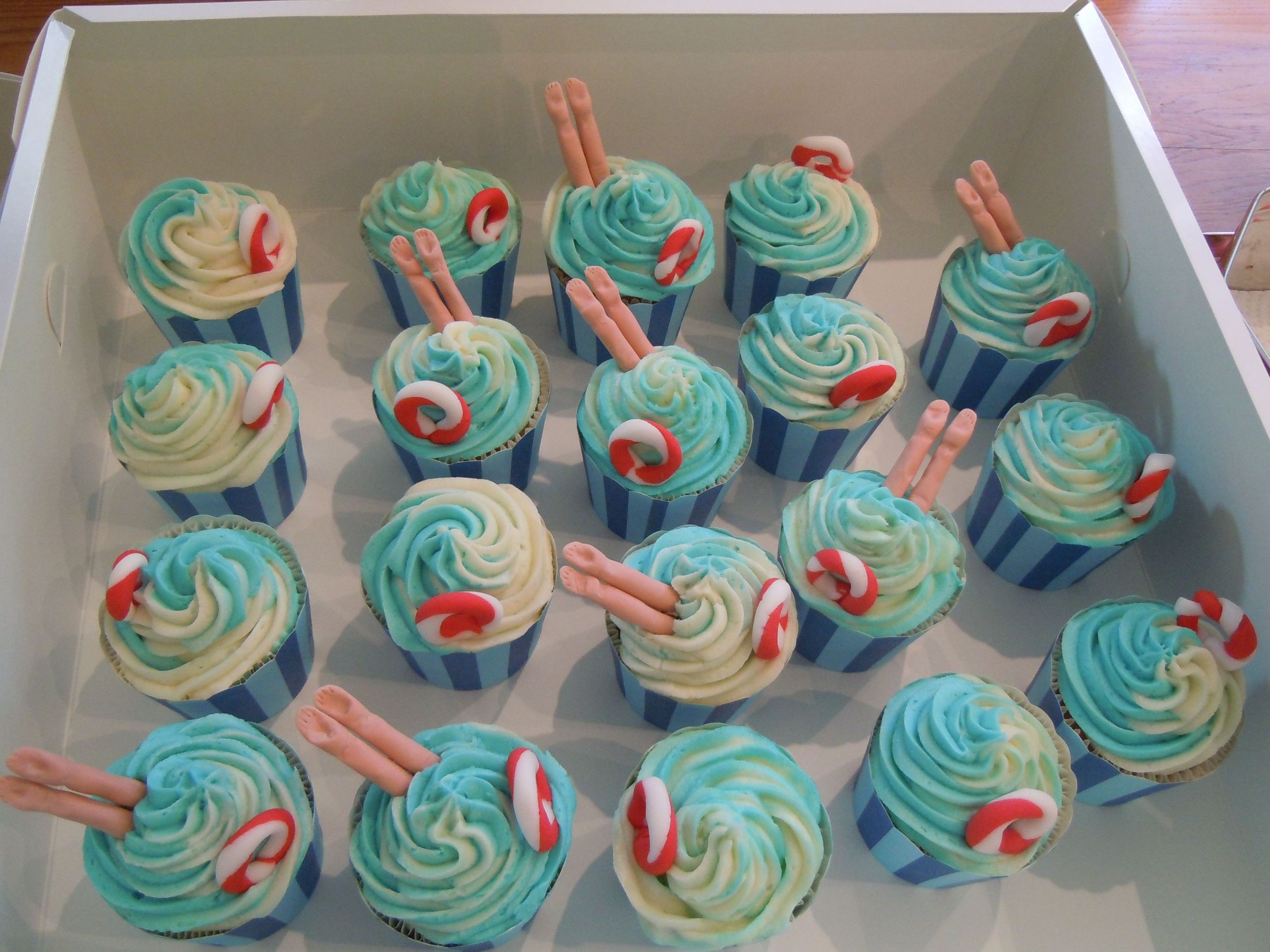 Pool Party Cupcakes Ideas
 swimming party cupcakes Swim party Pinterest