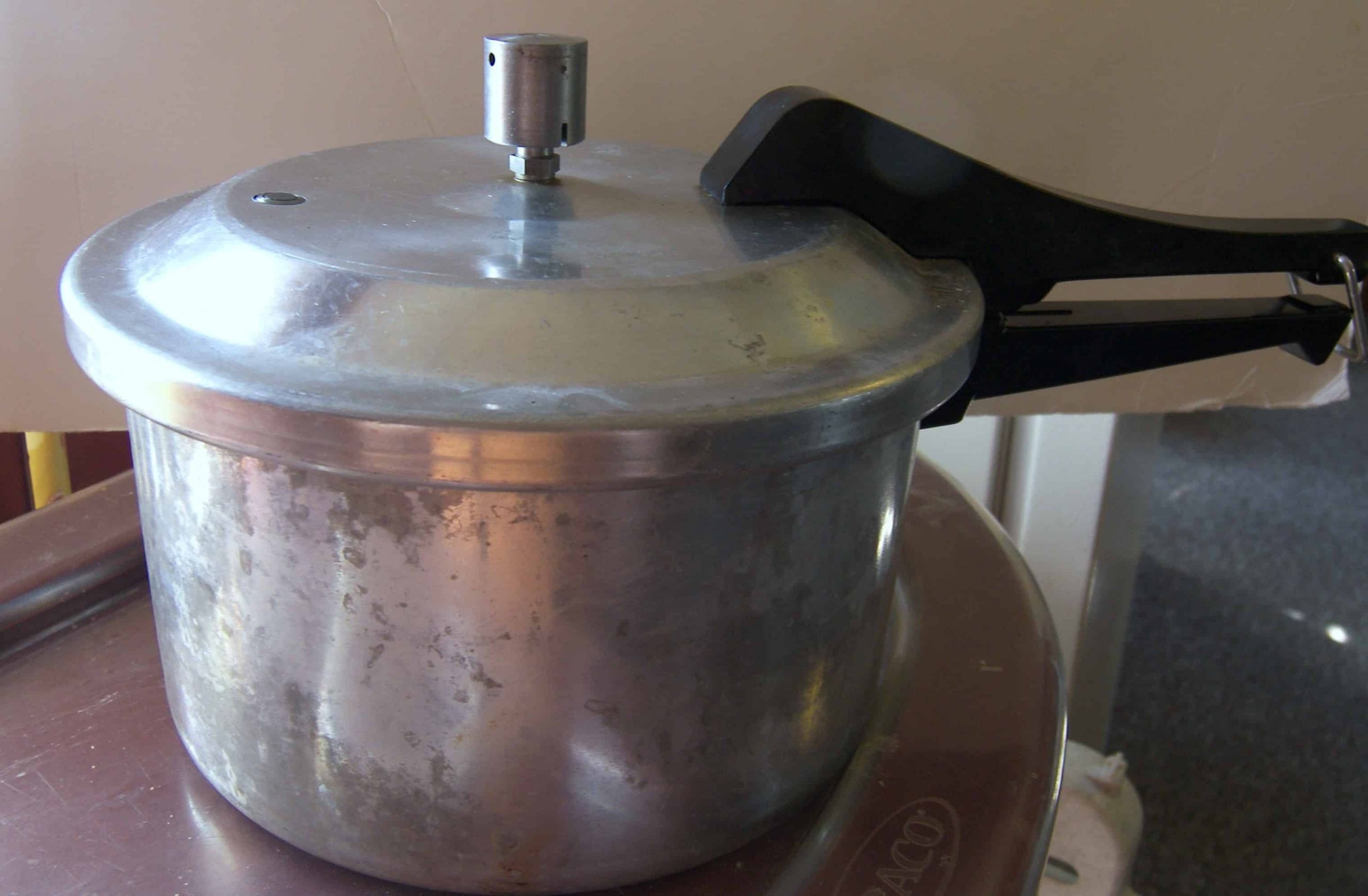 Pressure Canning Applesauce
 FAQ Can You Make Applesauce in a Pressure Cooker Eat