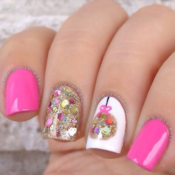 Pretty Glitter Nails
 40 Nail Designs with Glitter and Bling