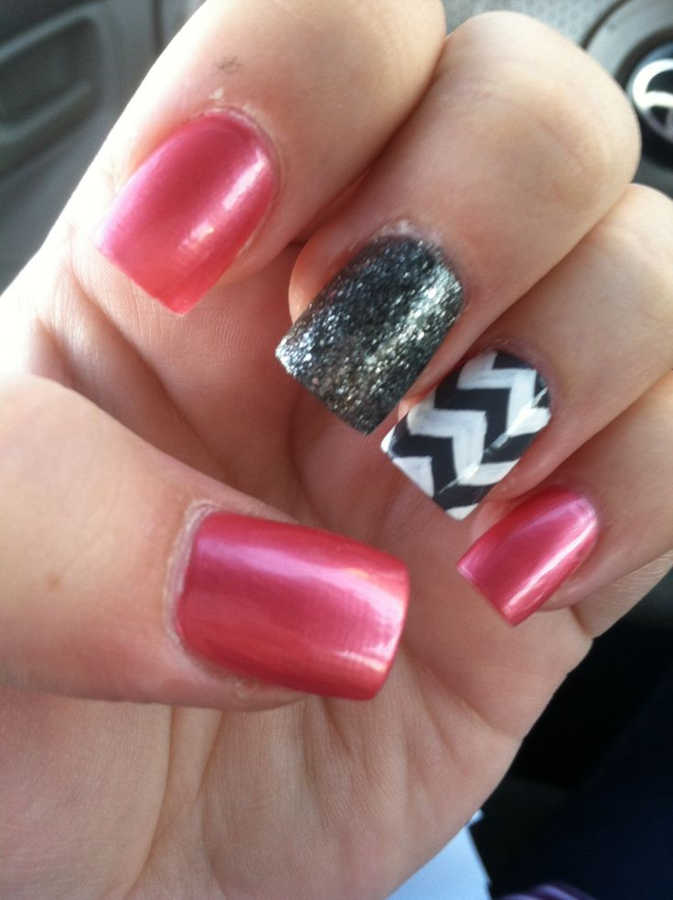 Pretty Glitter Nails
 Chevron nails pink nails glitter nails grey nails