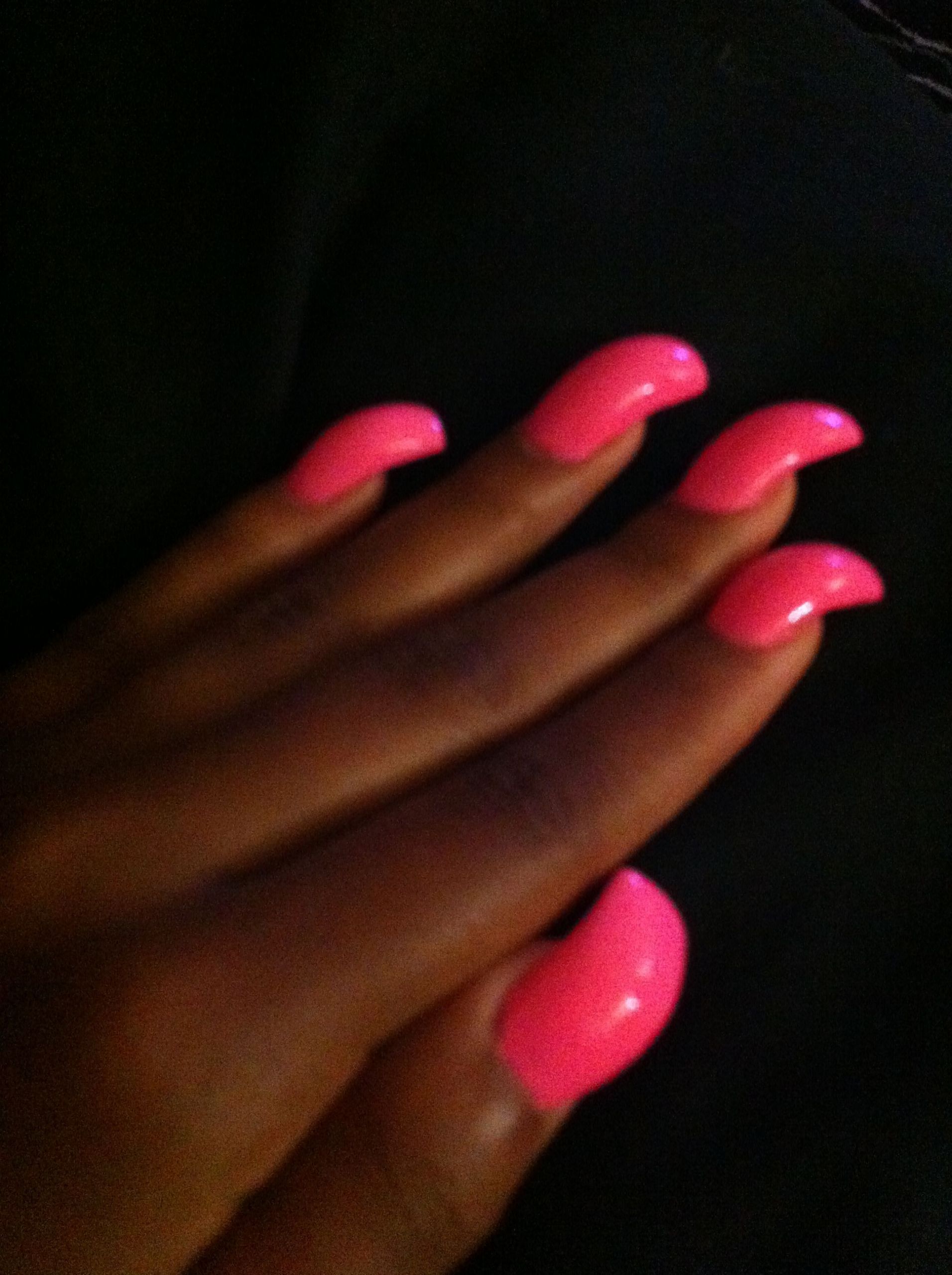 Pretty Nails Bend
 I love a curve nail honey I miss my claws