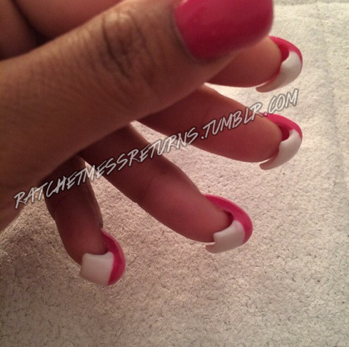 Pretty Nails Bend
 curved nails