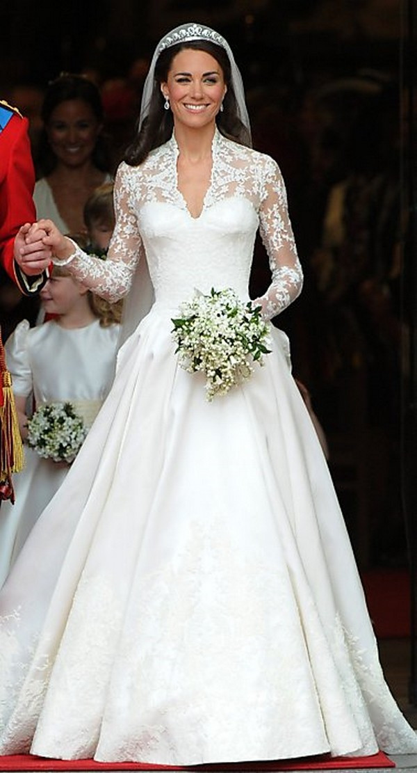 Princess Kate Wedding Gown
 Estilo Moda Wedding Blog Bespoke Bridal Fashion for the