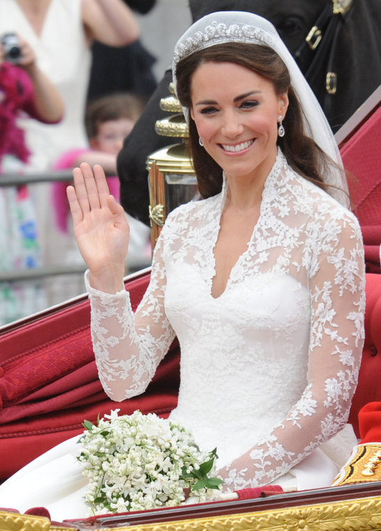 Princess Kate Wedding Gown
 ROYAL COUTURE William and Kate Royal Wedding Kate