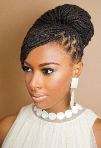 Professional Hairstyles For Black Women
 20 Natural Hair Styles That Are Professional Enough For