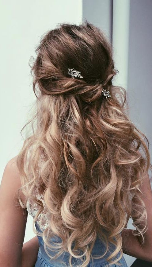 Prom Hairstyles Up
 18 Elegant Hairstyles for Prom 2020
