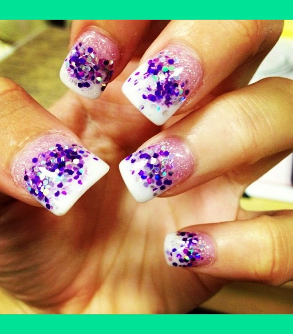 Purple Glitter Acrylic Nails
 Acrylic nails with purple glitter