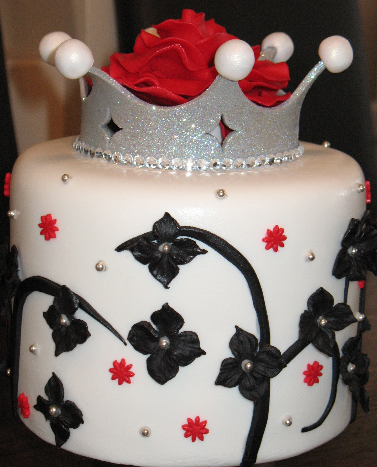 Queen Birthday Cakes
 Sandy s Cakes The Cake Queen s Cake Happy Birthday Nat