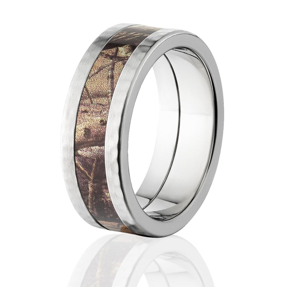 Realtree Camo Wedding Bands
 ficial Licensed RealTree AP Camo Hammered Titanium Rings