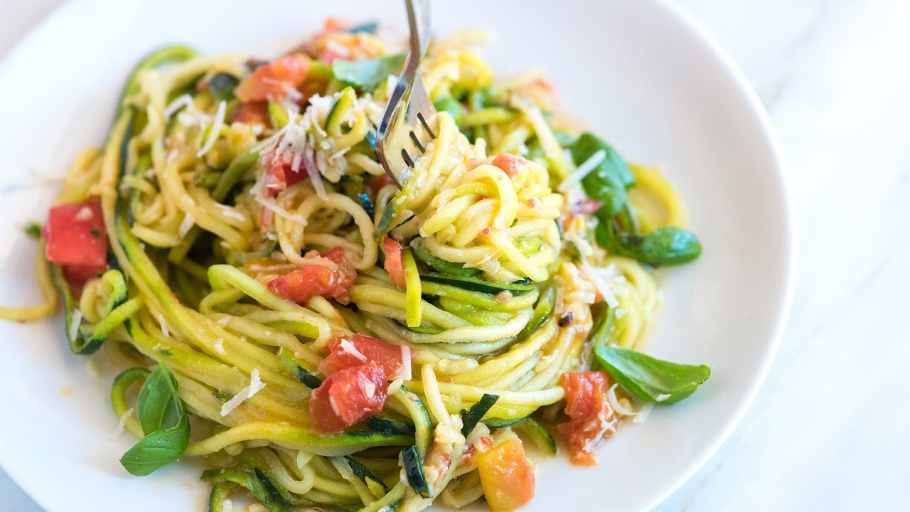 Recipe With Spaghetti Noodles
 Guilt Free Garlic Parmesan Zucchini Noodles Pasta Recipe