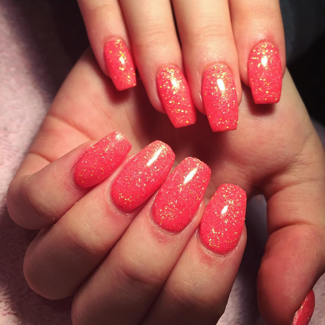 Red Nails With Glitter
 29 Glitter Acrylic Nail Art Designs Ideas