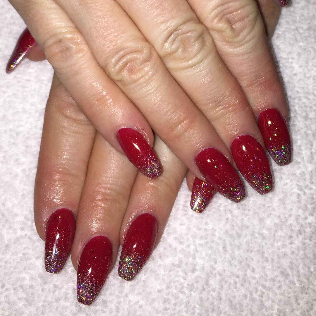 Red Nails With Glitter
 Pretty Red Nail Designs