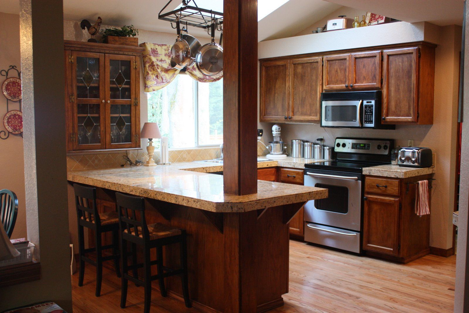 Remodeling Small Kitchens Ideas
 Small Kitchen Remodeling Ideas