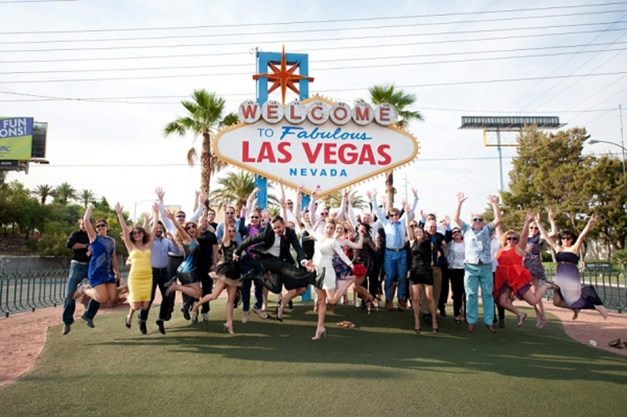 Renewing Wedding Vows In Las Vegas
 10 Years A Creative Playful Vegas Style Vow Renewal