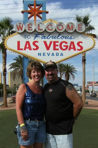 Renewing Wedding Vows In Las Vegas
 Top Reasons to Get Married in Las VegasViva Las Vegas