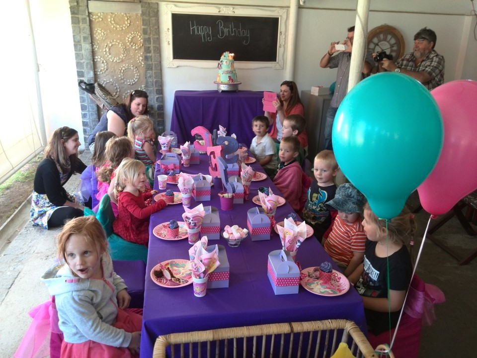 Restaurant For Kids Party
 Jessica’s Fourth Birthday Party 2014 11 16