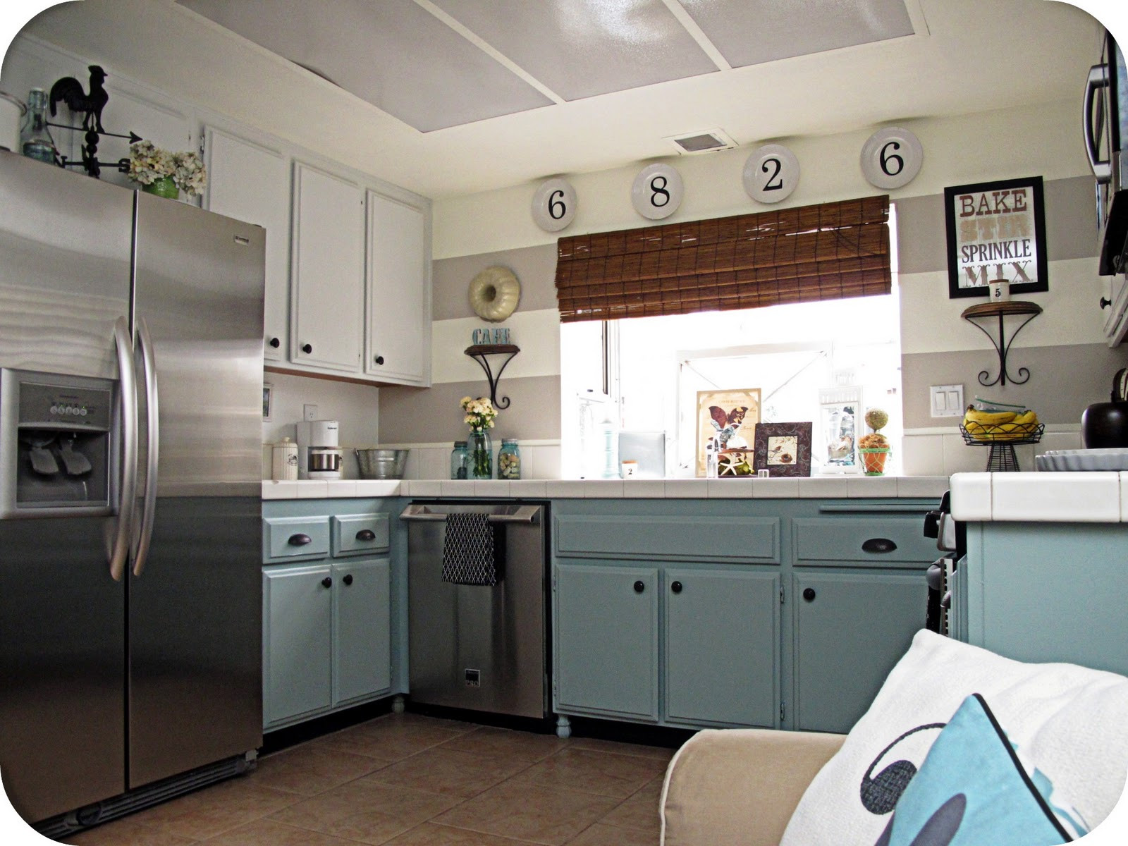 Retro Modern Kitchen
 Room Decorating Before and After Makeovers