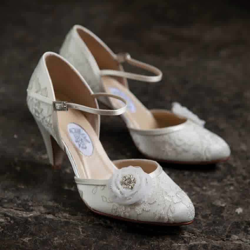 Retro Wedding Shoes
 Retro Vintage Bridal Wedding Shoes