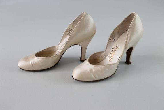 Retro Wedding Shoes
 Vintage 1950s Wedding Shoes 50s Satin Pumps Bridal Shoes