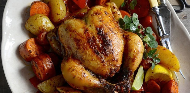 Roasted Chicken And Vegetable Recipe
 Spanish roast chicken and ve able bake
