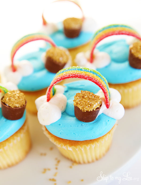 Saint Patrick Cupcakes
 Rainbow Cupcakes St Patrick s Day