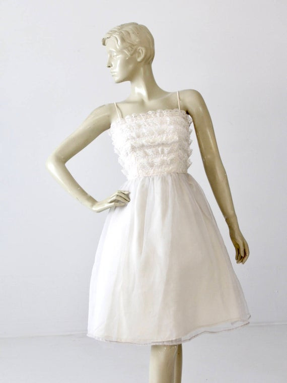 Saks Fifth Avenue Wedding Gowns
 vintage 60s Saks Fifth Avenue white wedding dress