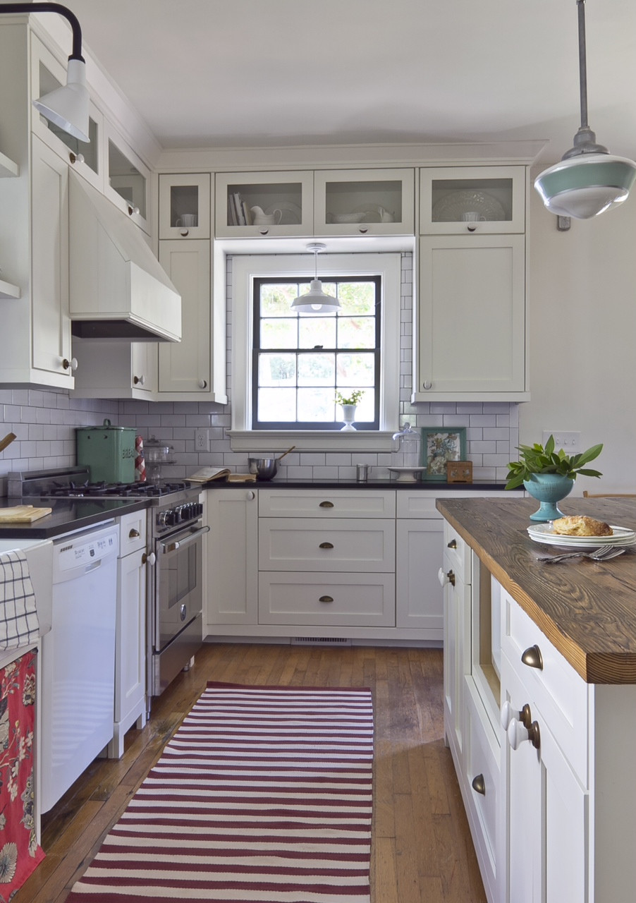 Schoolhouse Lights Kitchen
 Angle Shades a Risky Rewarding Choice for Decatur Kitchen