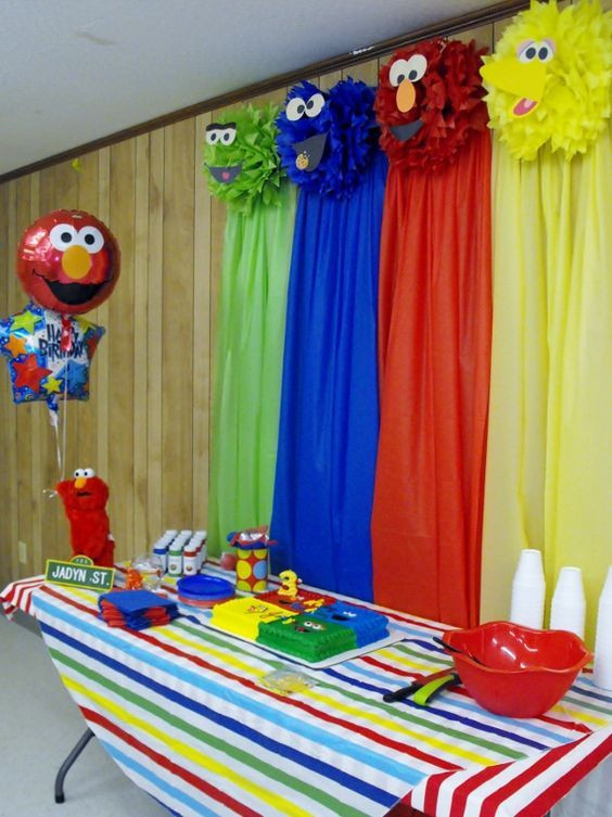 Sesame Street DIY Decorations
 Sesame Street Birthday Party like the character poms
