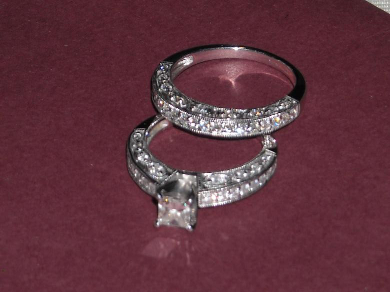 Shane Co Wedding Rings
 Shane pany Antique Wedding Ring Set