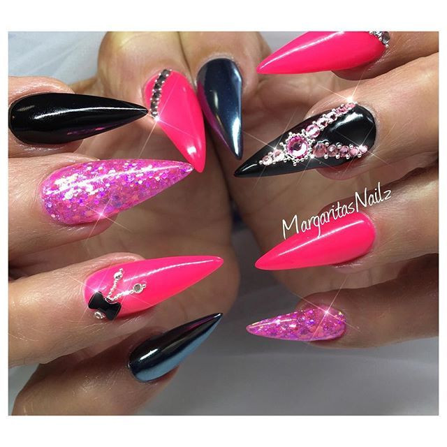 Sharp Nail Designs
 Hot electric pink and black sharp stiletto nails