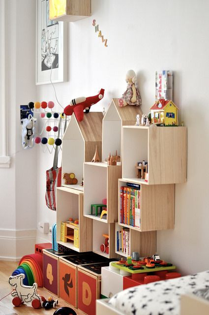 Shelving For Kids Room
 25 Space Saving Kids’ Rooms Wall Storage Ideas Shelterness